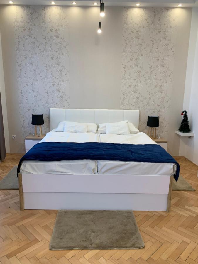 W19 Apartments Miskolc Extérieur photo